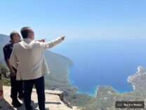 Fethiye Kaymakamı Fatih Akkaya, Karaağaç Mahallesi'nde Vatandaşlarla Buluştu