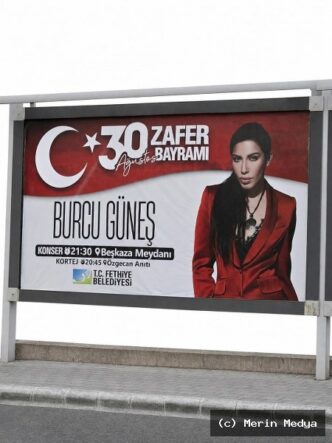 Fethiye'de 30 Ağustos Zafer Bayramı Coşkusu: Burcu Güneş Konseriyle Taçlanıyor