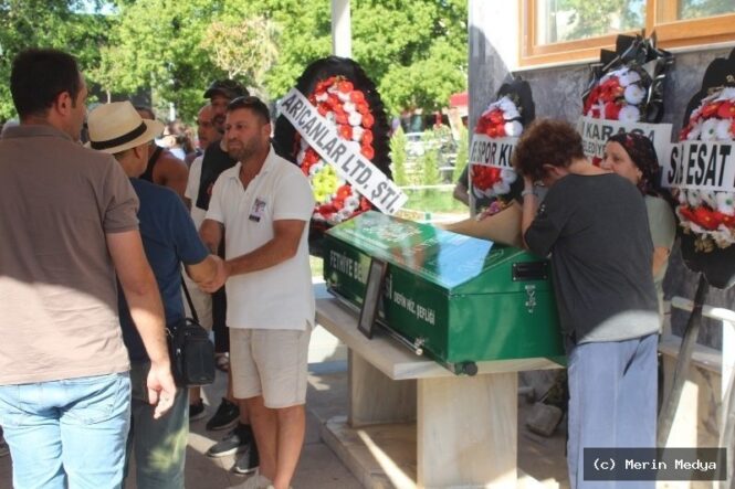 Fethiye'nin Sevilen İsimlerinden Ömer Harmandar Son Yolculuğuna Uğurlandı