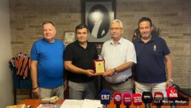 Fethiyespor'dan İsmail Başoğlu'na Teşekkür Plaketi