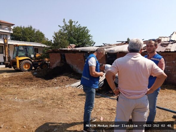 Muğla'da Yangın Felaketi: 500 Balya Kül Oldu, Büyükşehir Yardıma Koştu