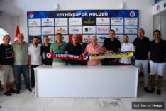 Fethiye Fenerbahçeliler Derneği'nden Kulübe Kombine Desteği