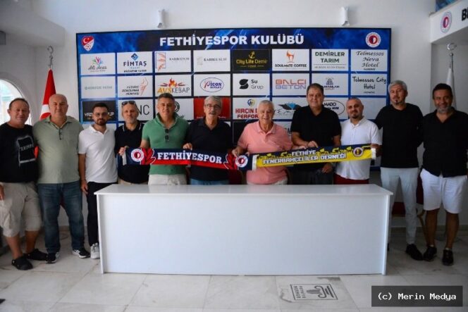 Fethiye Fenerbahçeliler Derneği'nden Kulübe Kombine Desteği