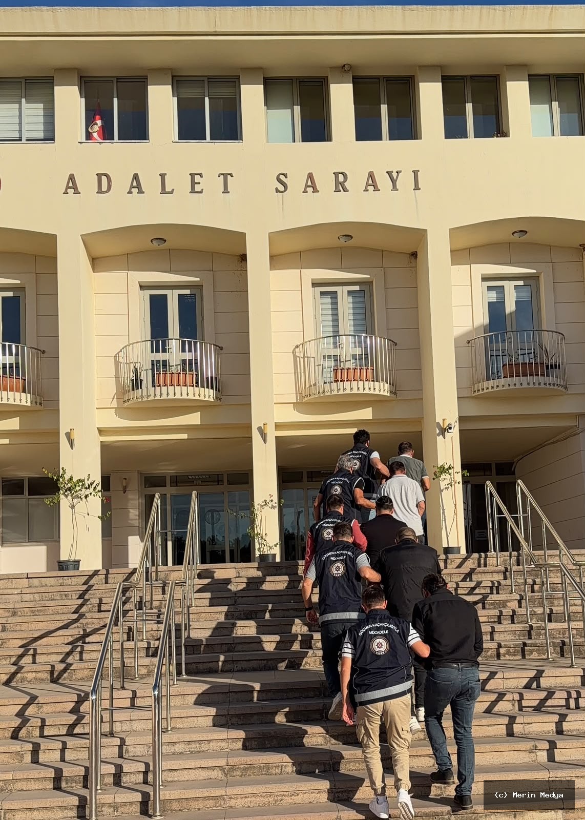 Bodrum’da Göçmen Kaçakçılığı Operasyonu: 3 Şüpheli Tutuklandı