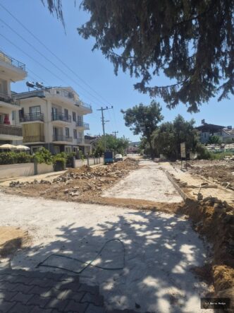 Çamköy’de Yol Tamiratları Devam Ediyor