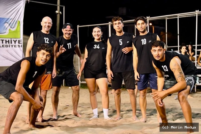 Fethiye’de Plaj Voleybolu Turnuvası Sona Erdi: Ada Sahilleri Şampiyon