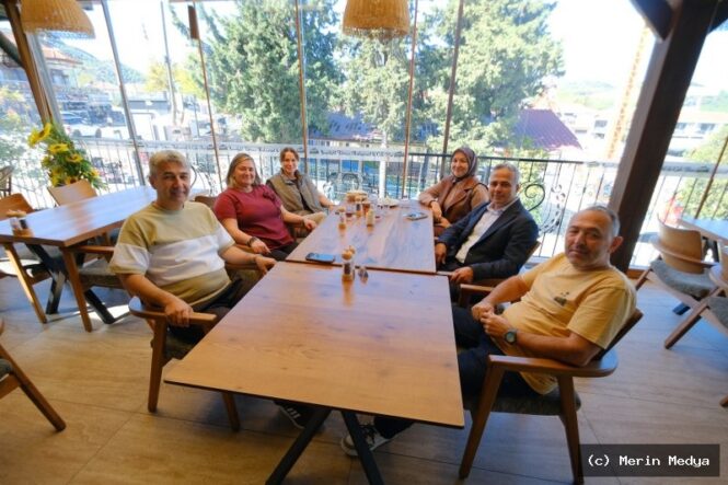 Hisarönü Esnafının Sorunları Kahvaltı Buluşmasında Ele Alındı