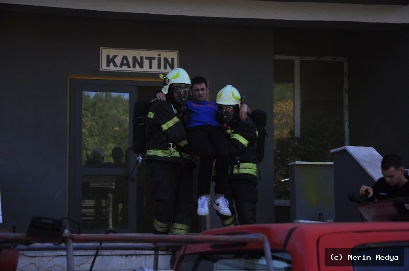 MENTEŞE’DE OKULDA GERÇEĞİ ARATMAYAN YANGIN TATBİKATI
