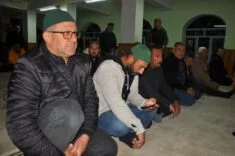 “Sabah Namazı Buluşmaları”, bu hafta Yanıklar Camii’nde unutulmaz bir manevi atmosfere sahne oldu.